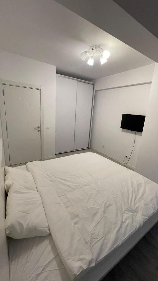 Santorini Residence Apartment Otopeni Dış mekan fotoğraf